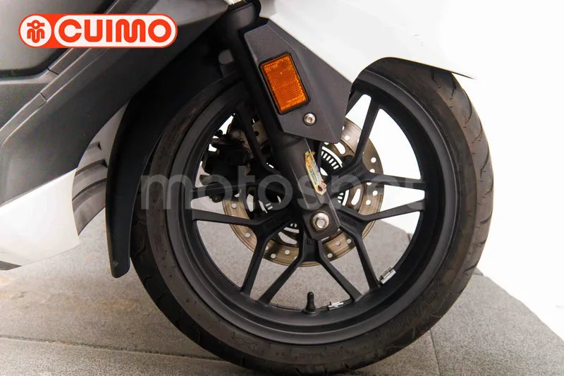 Honda Forza 125 - Vista 16