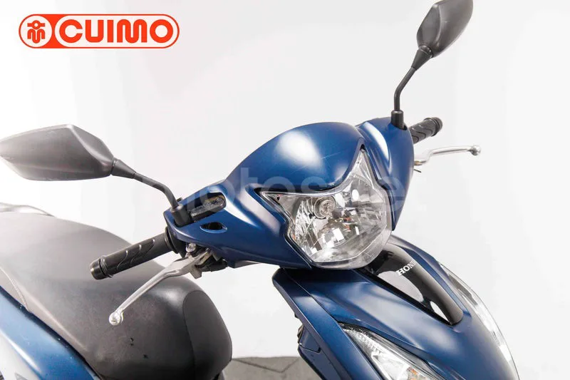 Honda Vision 110 - Vista 23