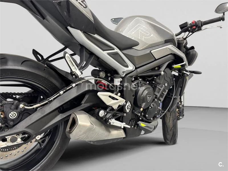 Triumph Street Triple 765 - Vista 6