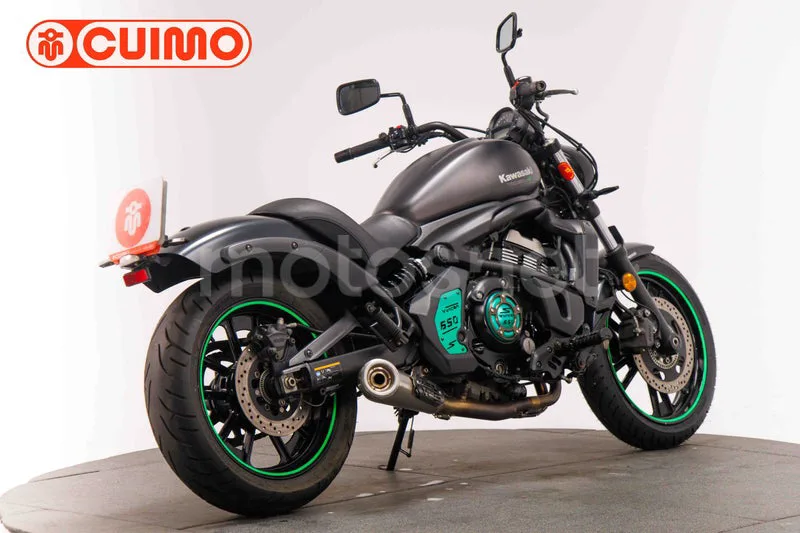Kawasaki Vulcan S - Vista 5