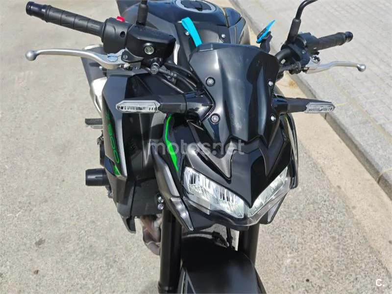 Kawasaki Z900 - Vista 7