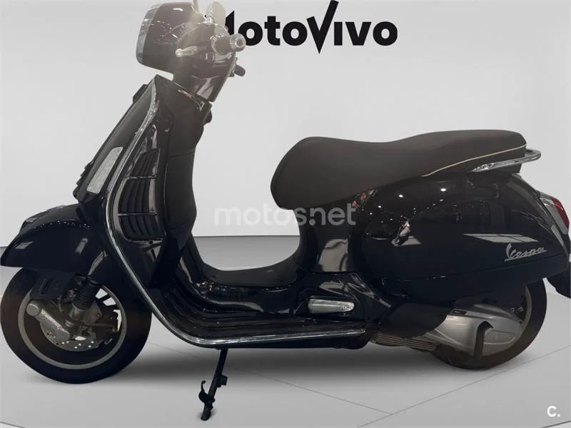 Vespa GTS 300 - Vista 5