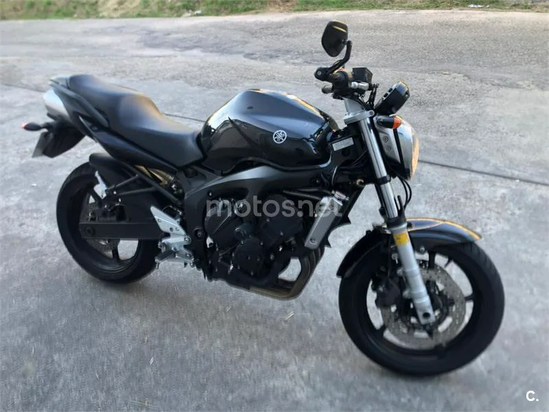 Yamaha FZ6 - Vista 3