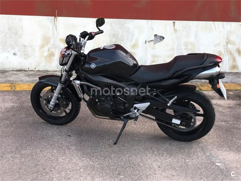 Yamaha FZ6 - Vista 7