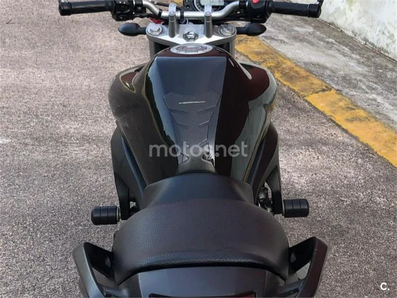 Yamaha FZ6 - Vista 8