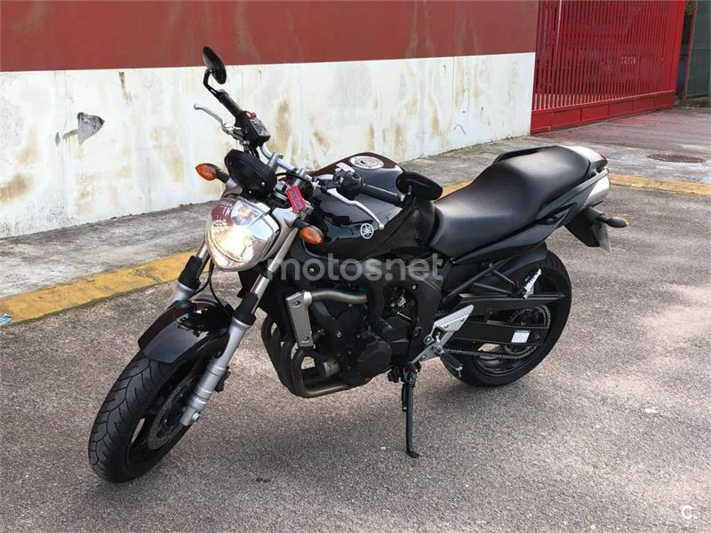 Yamaha FZ6 - Vista 9