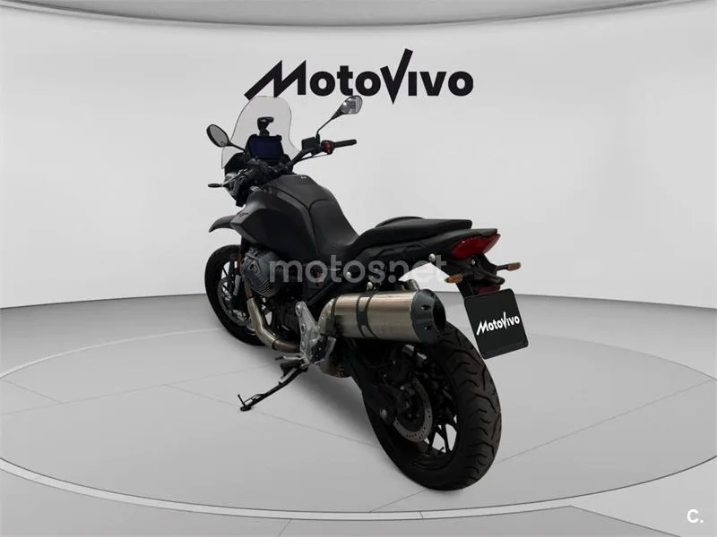 Moto Guzzi V85 Strada - Vista 4