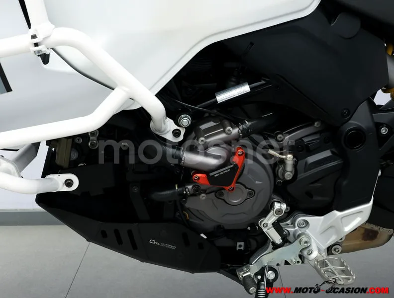Ducati DesertX - Vista 10