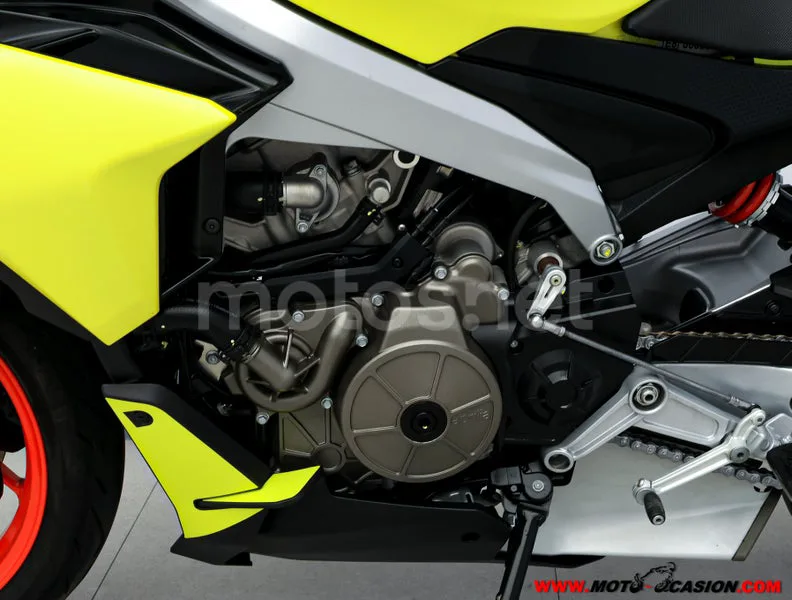 Aprilia Tuono 660 - Vista 10