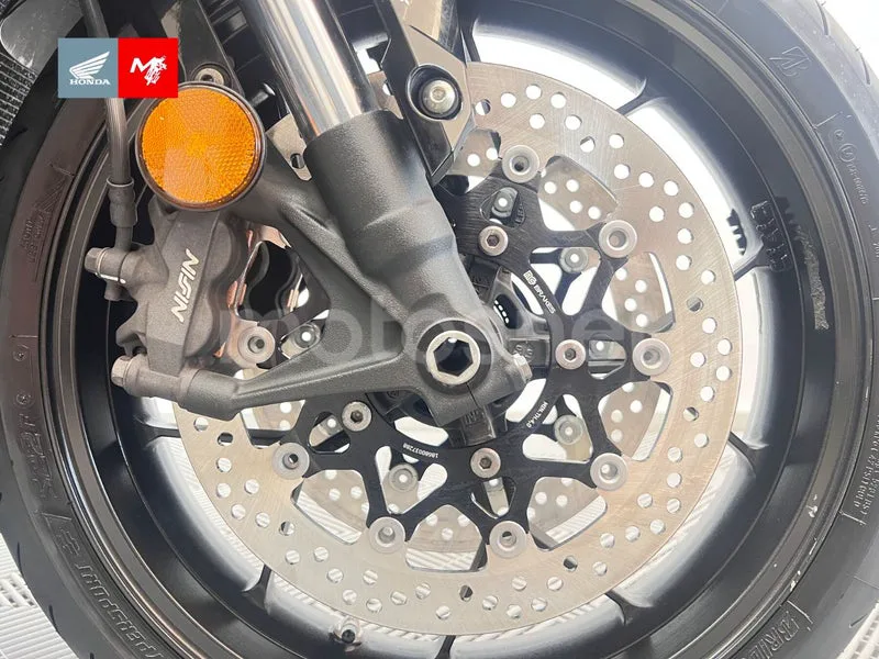 Honda CBR650R - Vista 6
