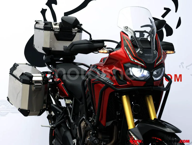 Honda CRF1000L Africa Twin - Vista 4