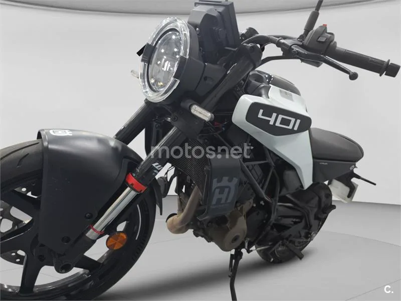 Husqvarna Vitpilen 401 3990 € 2024 Barcelona - 2