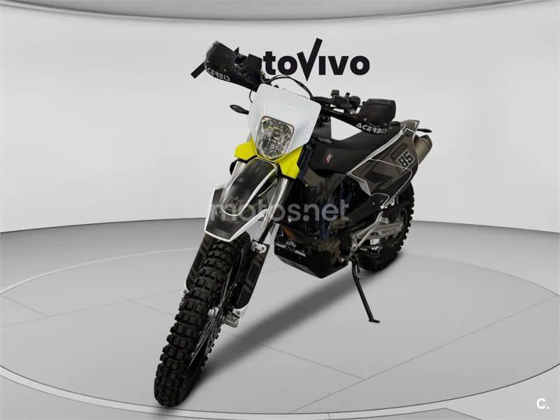 Husqvarna 701 Enduro 8500 € 2024 Barcelona - 2