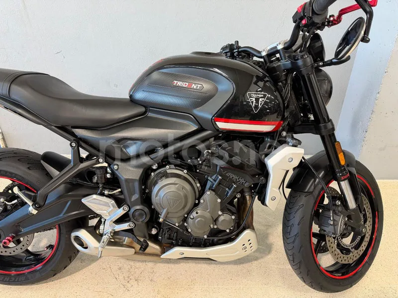 Triumph Trident 660 - Vista 8