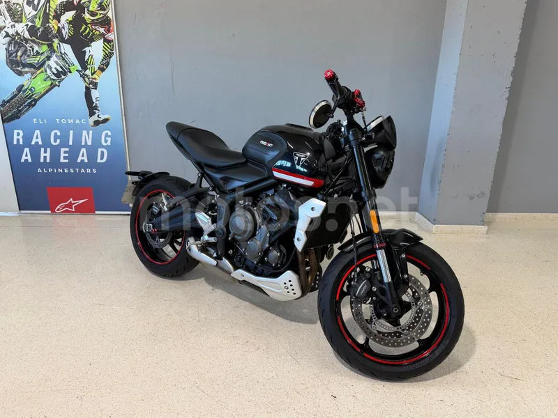 Triumph Trident 660 - Vista 9
