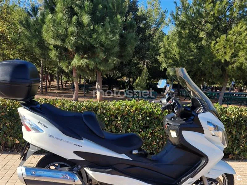 Suzuki Burgman 400 - Vista 3