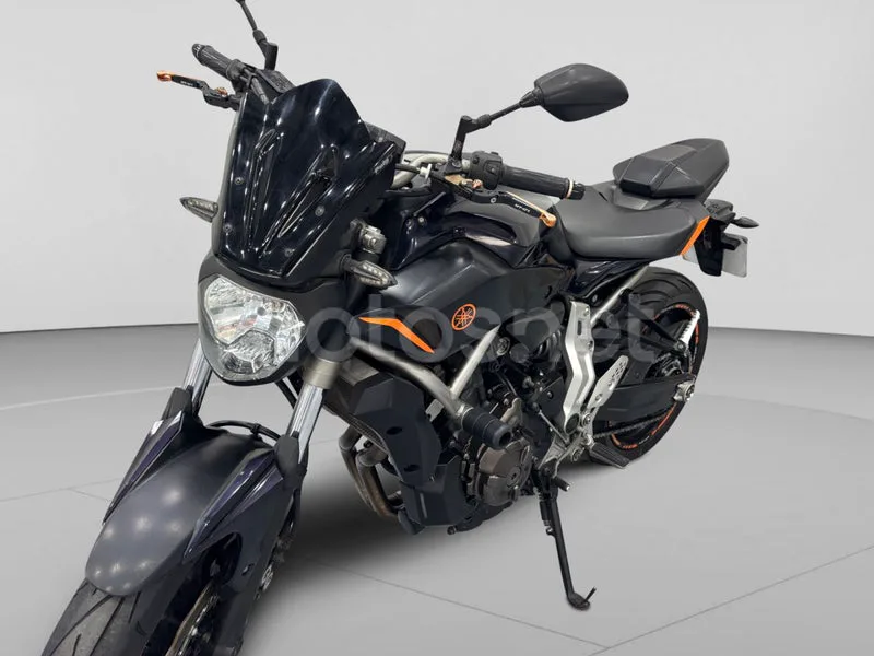 Yamaha MT-07 3990 € 2015 Barcelona - 1
