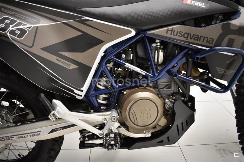 Husqvarna 701 Enduro - Vista 9