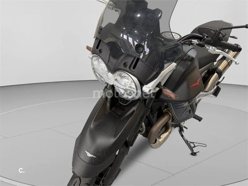 Moto Guzzi V85 TT - Vista 16