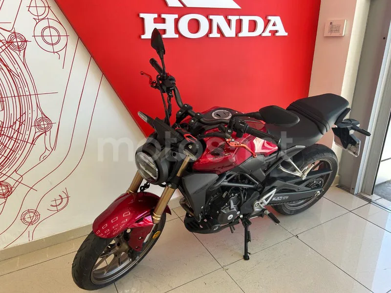 Honda CB300R 4990 € 2024 Madrid - 2