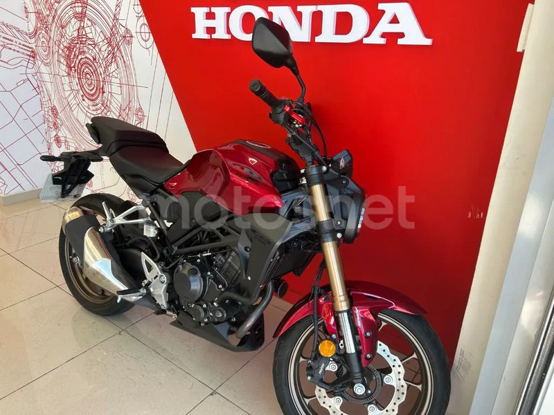 Honda CB300R - Vista 5