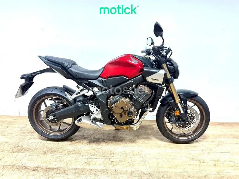 Honda CB650R 7980 € 2025 Valencia - 2