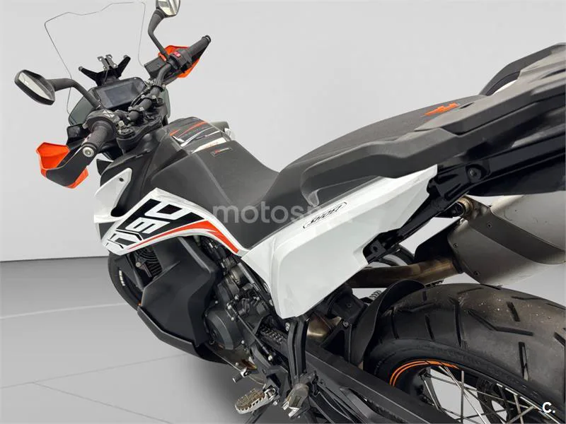 KTM 790 Adventure - Vista 3