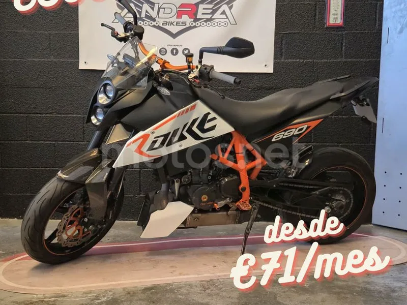 KTM 690 Duke R 3999 € 2011 Madrid - 1