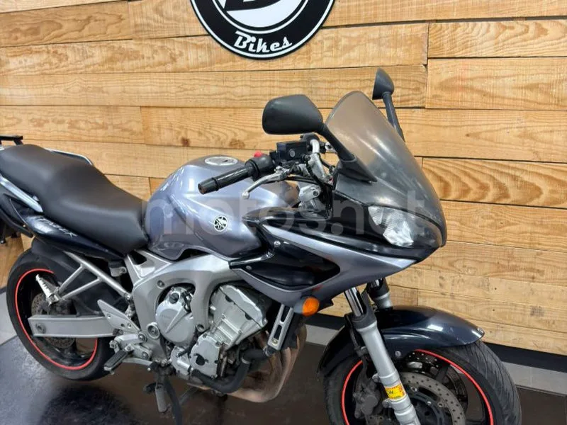 Yamaha FZ6 Fazer 1799 € 2008 Zaragoza - 2
