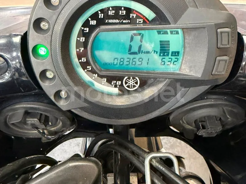 Yamaha FZ6 Fazer - Vista 12