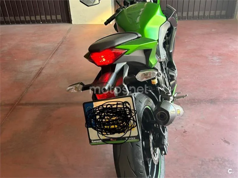 Kawasaki Z300 - Vista 4