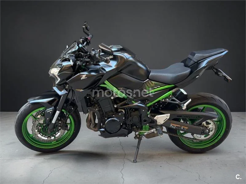 Kawasaki Z900 - Vista 7