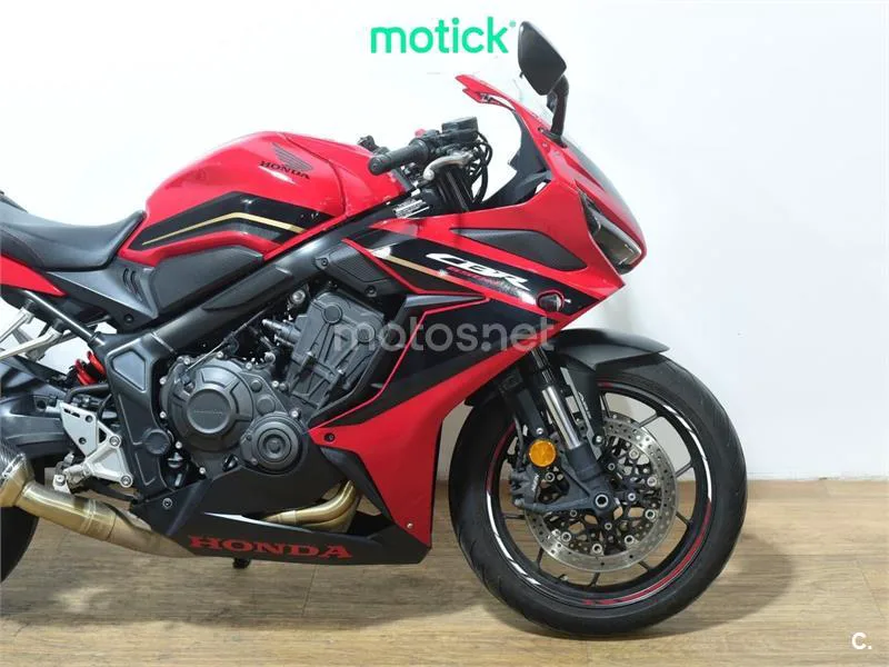 Honda CBR650R - Vista 4