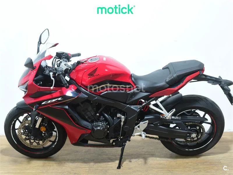 Honda CBR650R - Vista 7