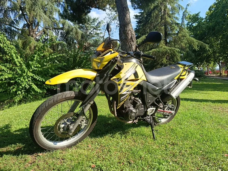 Yamaha XT660R - Vista 3