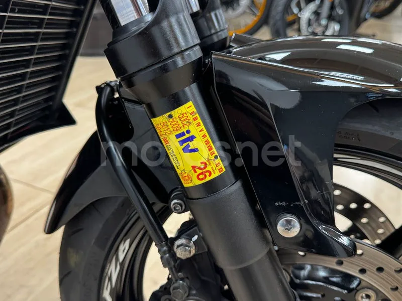 Yamaha FZ6 - Vista 17