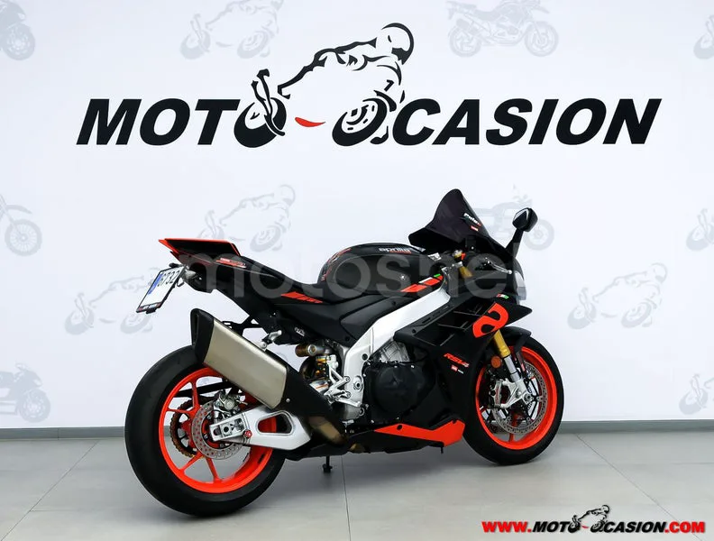 Aprilia RSV4 - Vista 3