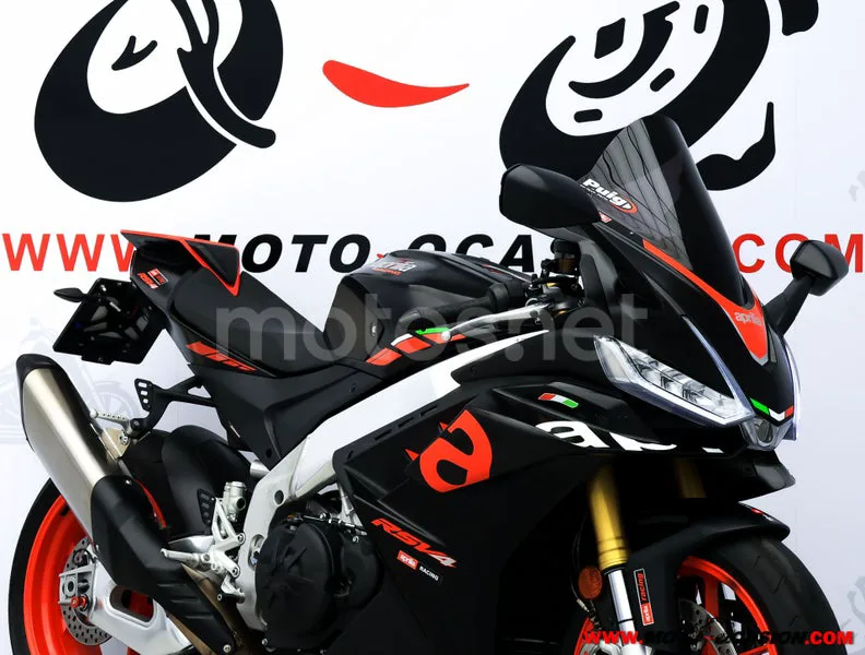 Aprilia RSV4 - Vista 4