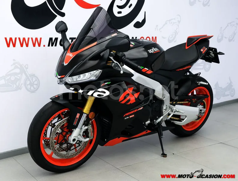 Aprilia RSV4 - Vista 8