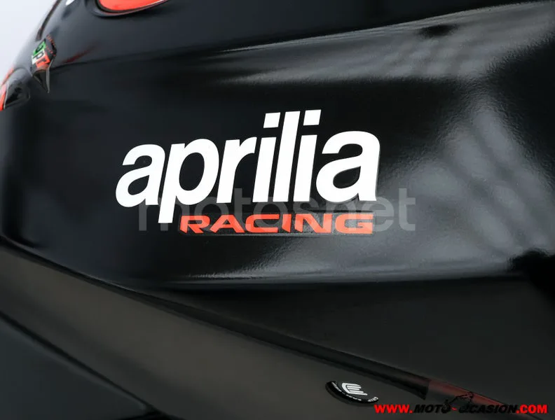 Aprilia RSV4 - Vista 9