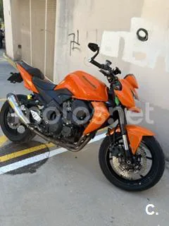 Kawasaki Z750 - Vista 4