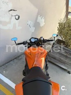 Kawasaki Z750 - Vista 8