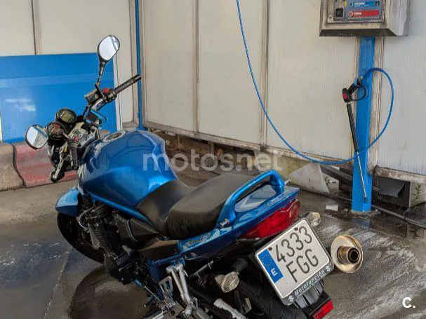 Suzuki Bandit 650S - Vista 3