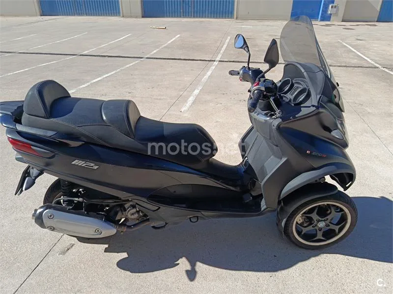 Piaggio MP3 300 LT - Vista 3