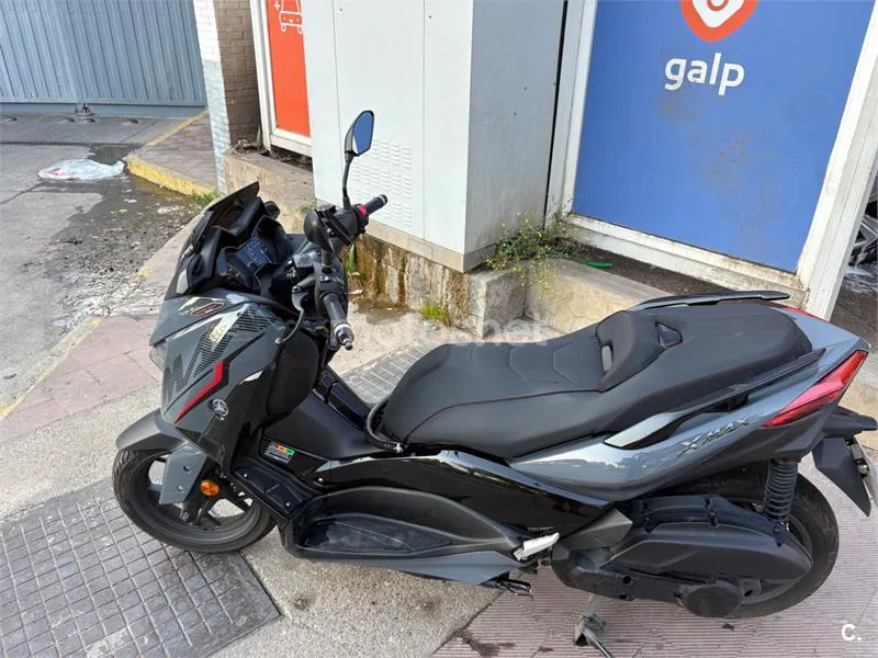 Yamaha XMAX 125 - Vista 3