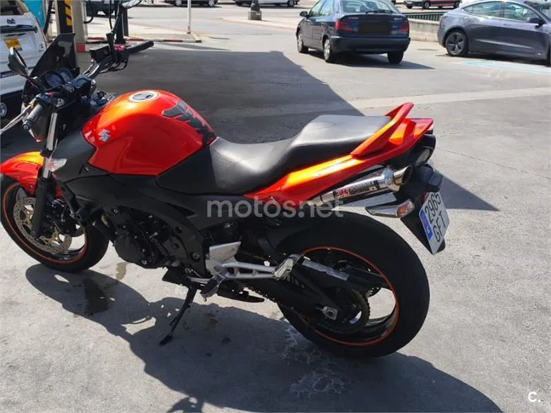 Suzuki GSR600 - Vista 3