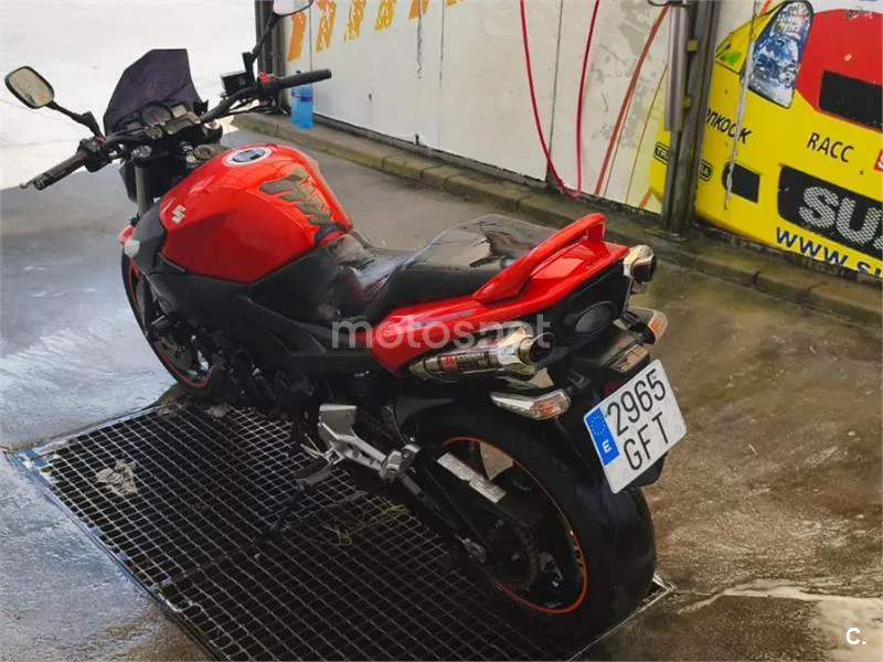 Suzuki GSR600 - Vista 9