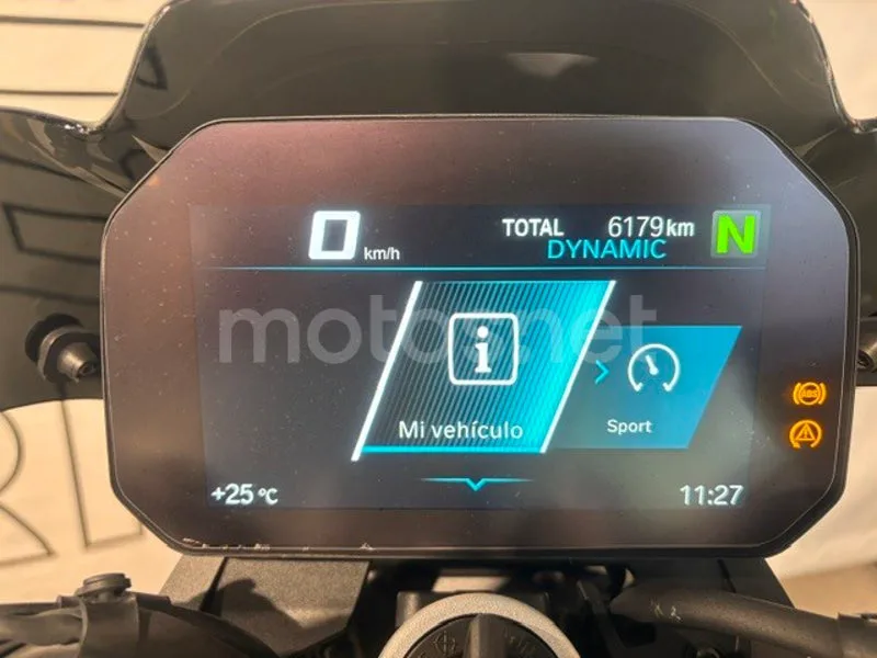 BMW F 900 R - Vista 6