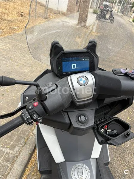 BMW C 400 GT - Vista 11