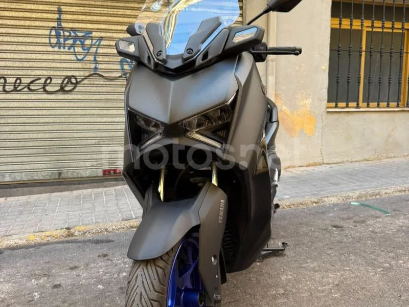 Yamaha XMAX 300 - Vista 7